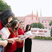 NGÀY TỐT NGHIỆP – DẤU MỐC ĐÁNG NHỚ CỦA CÁC TÂN CỬ NHÂN, TÂN KỸ SƯ KHOA KINH TẾ VÀ QUẢN LÝ